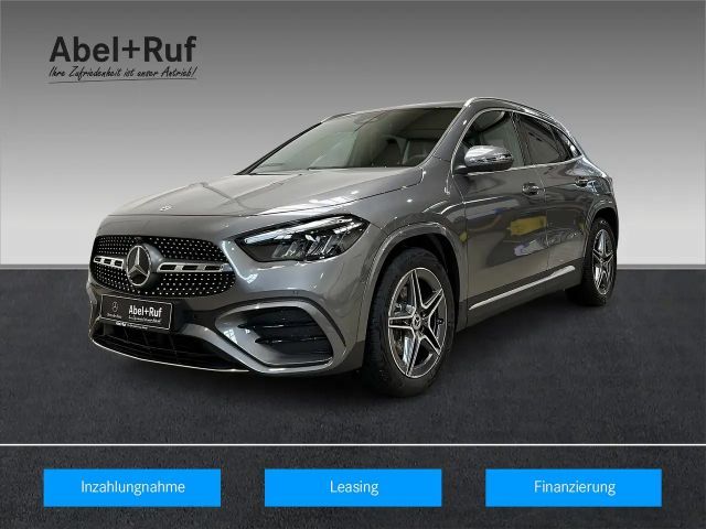 Mercedes-Benz GLA 200 AMG Line