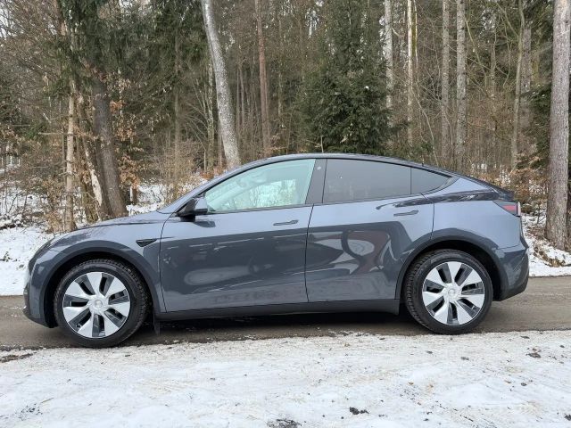 Tesla Model Y AWD Dual Motor Long Range