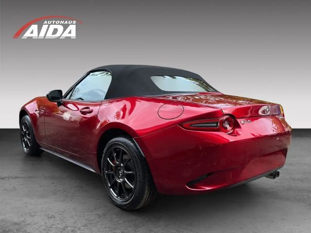 Mazda MX-5 SkyActiv