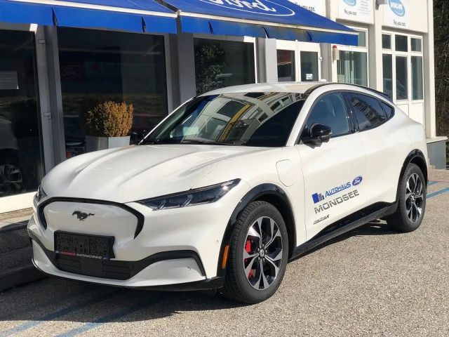 Ford Mustang Mach-E AWD Extended range