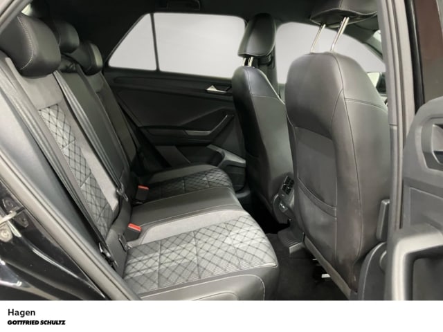 Volkswagen T-Roc 1.5 TSI DSG R-Line