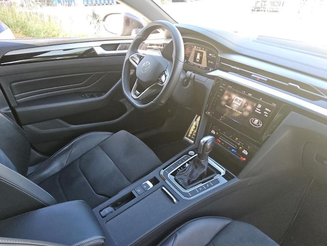 Volkswagen Arteon Shooting Brake 2.0 TDI R-Line