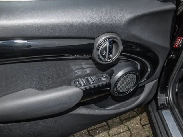 MINI One Automatik NAVI+Sportsitze+SHZ+PDC+DAB+Ambientes In