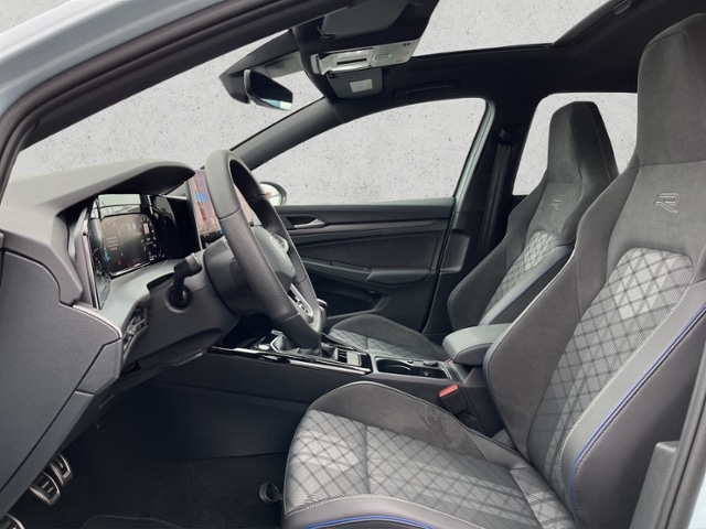 Volkswagen Golf 1.5 TSI Golf VIII R-Line