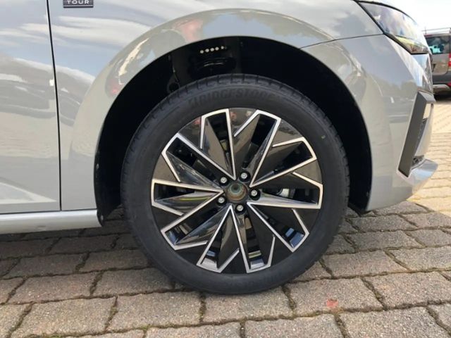 Skoda Scala Tour