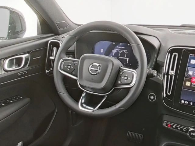 Volvo XC40 Dark Ultra