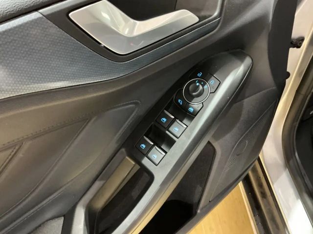 Ford Focus Active Wagon