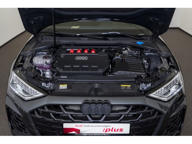 Audi S3 Quattro S-Tronic Sedan