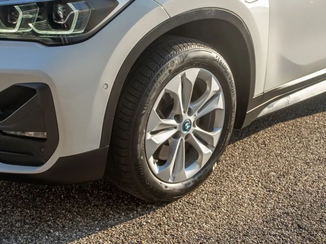BMW X1 xDrive25eA LED DAB Parkassist SH Navi 1VB Klima