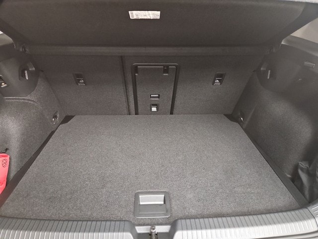 Volkswagen Golf 1.5 eTSI DSG Golf VIII