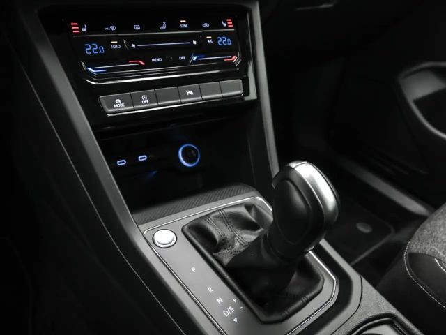 Volkswagen Touran 1.5 TSI DSG Move