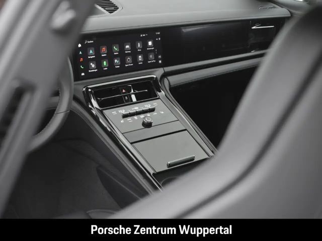 Porsche Panamera 4 E-Hybrid