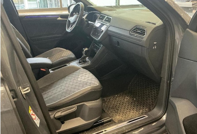 Volkswagen Tiguan DSG IQ.Drive R-Line Style