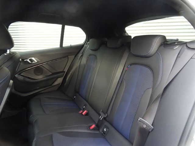 BMW 118 118i M-Sport Sedan