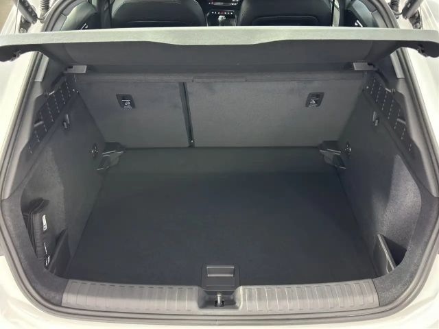 Audi A3 30 TFSI Sedan