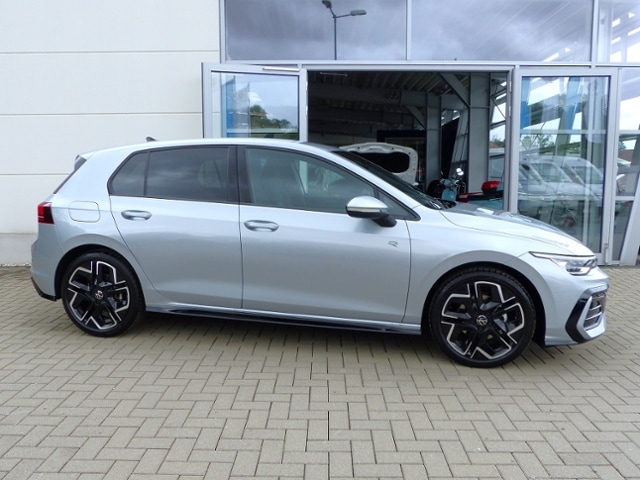 Volkswagen Golf 1.5 eTSI DSG