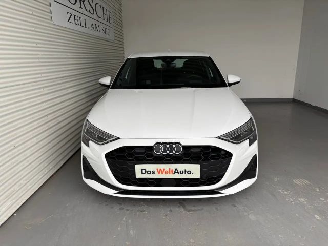 Audi A3 30 TDI Sedan