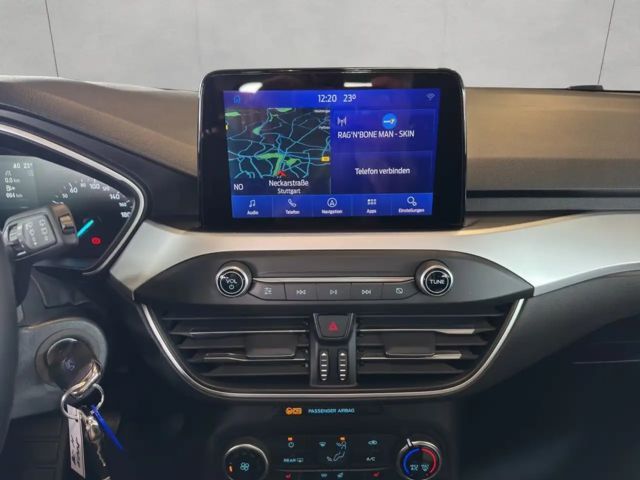 Ford Focus Cool & Connect EcoBoost Wagon