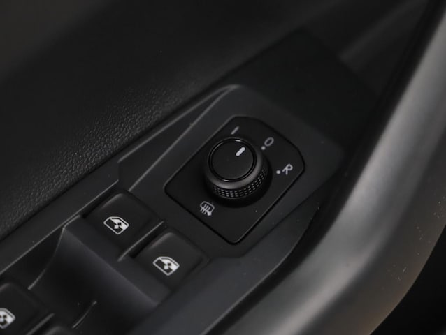 Volkswagen Polo Polo 1.0 *APP*LED*ACC*PDC*SHZ*KLIMA