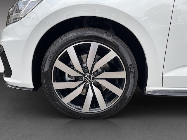 Volkswagen Touran Touran 1.5 TSI DSG Highline Pano Navi Black Style