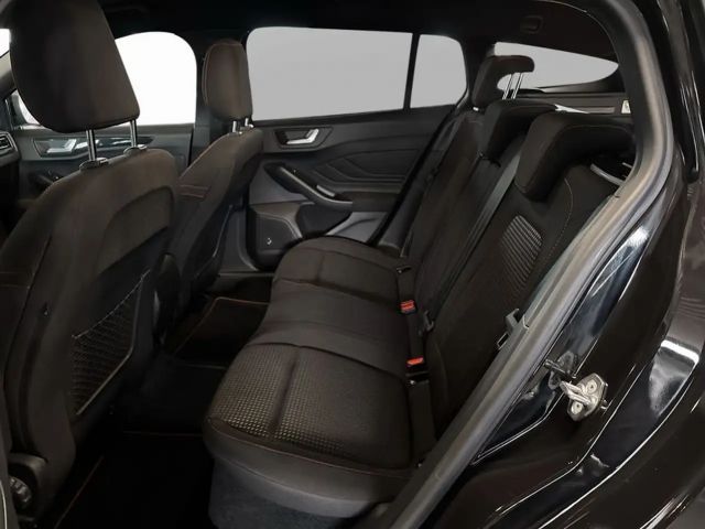 Ford Focus EcoBoost ST Line Wagon