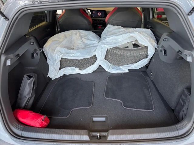 Volkswagen Golf 2.0 TSI GTI Golf VIII