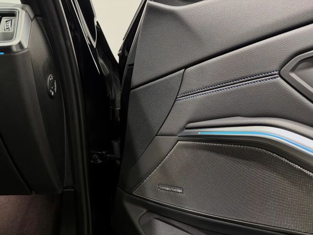 BMW 320 320e M-Sport xDrive