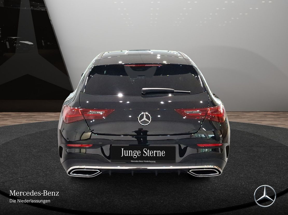 Mercedes-Benz CLA 200 AMG Line Shooting Brake