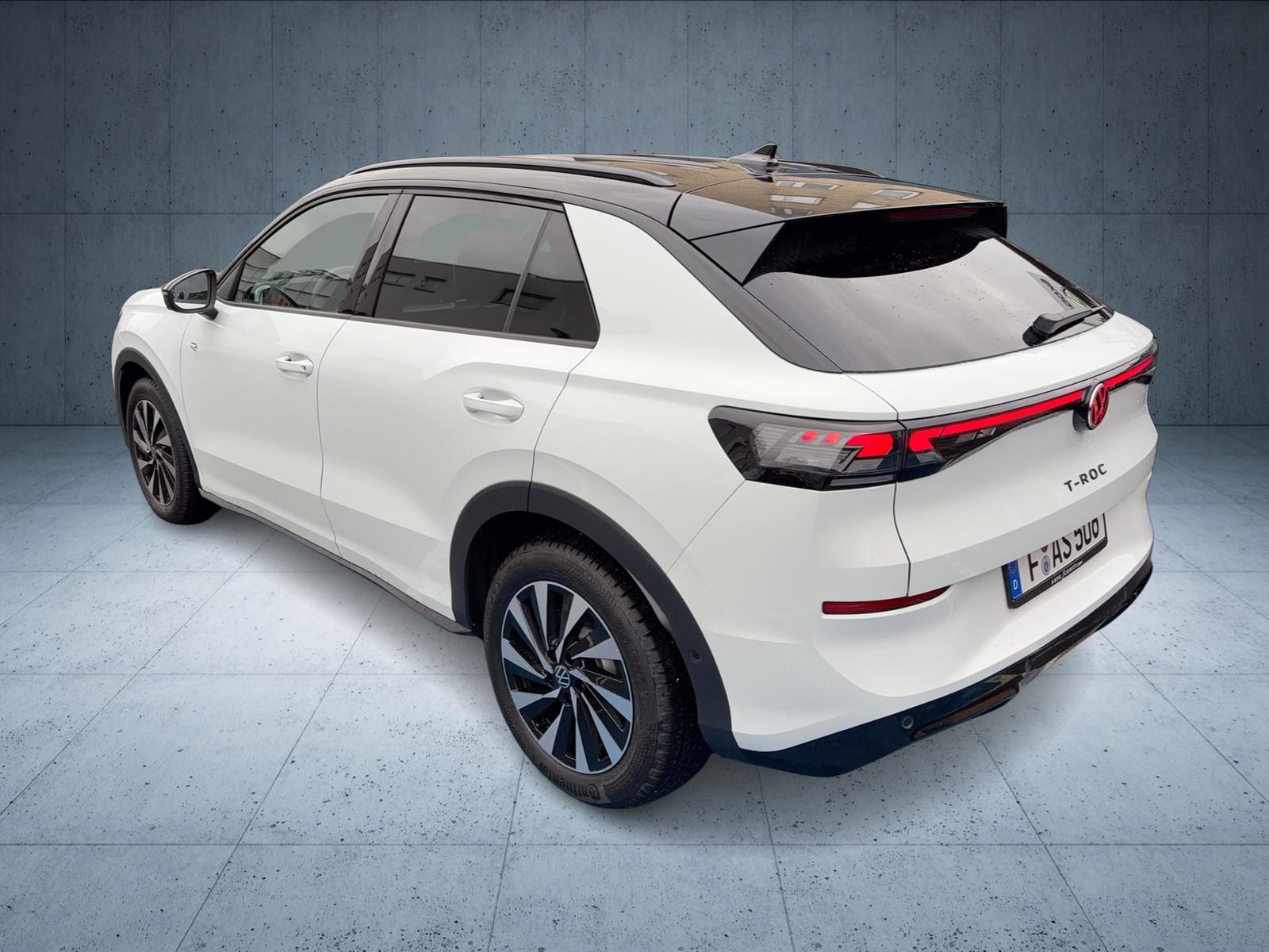 Volkswagen T-Roc 1.5 eTSI DSG IQ.Drive R-Line Style