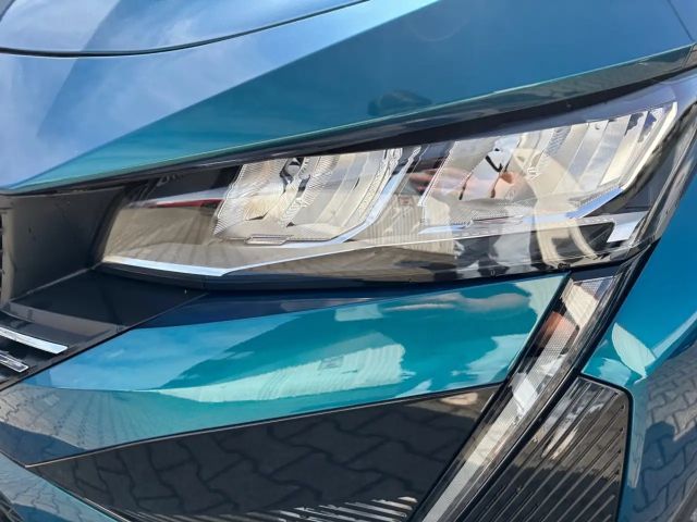 Peugeot 408 Allure Pack