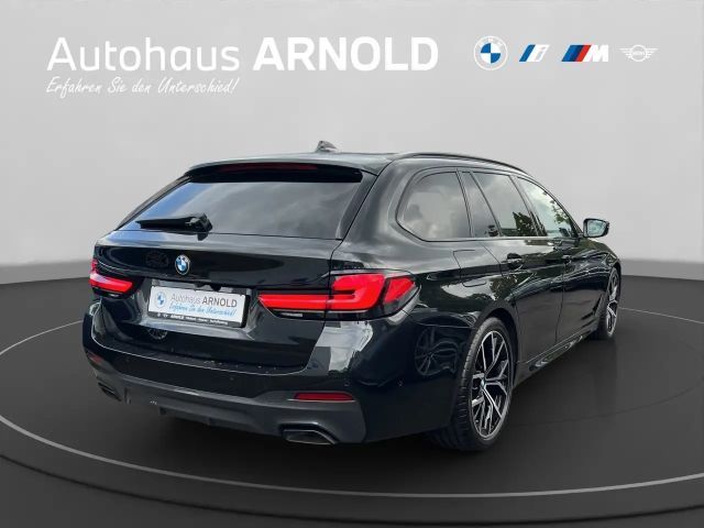 BMW 540 540d M-Sport Touring xDrive