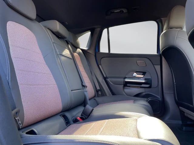 Mercedes-Benz EQA 350 4MATIC Advanced