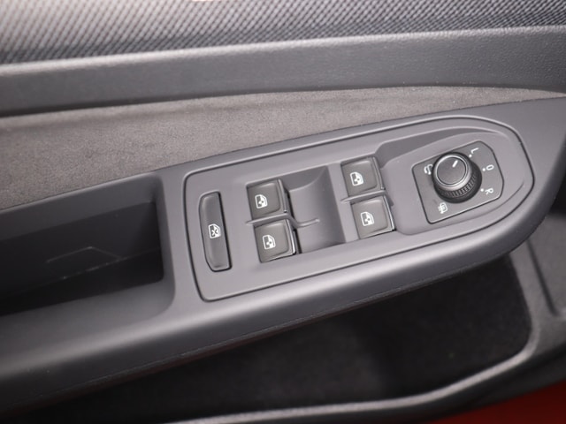 Volkswagen Golf 2.0 TSI DSG Style