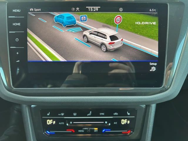 Volkswagen Tiguan R LM20 LEDER AKRAPOVIC BLACKSTYLE R-PERFO