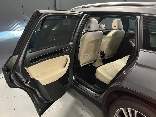 Skoda Kodiaq L&K *19Zoll*PANORAMA*360*LEDER/Beige*ACC*Family*