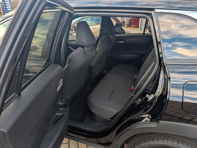 Toyota Corolla Cross 5-deurs Team D