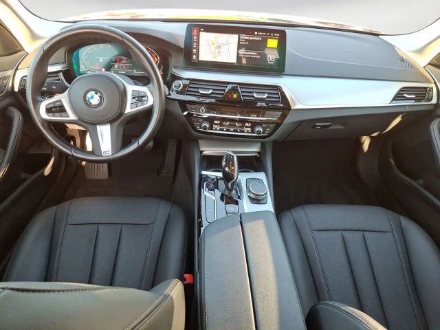 BMW 530 530d Touring xDrive