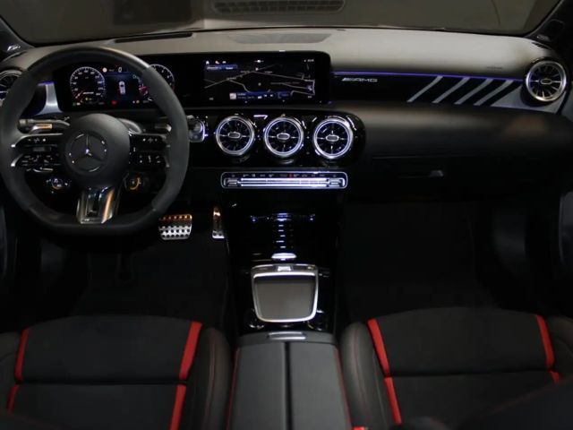 Mercedes-Benz A 45 AMG 4MATIC AMG Line