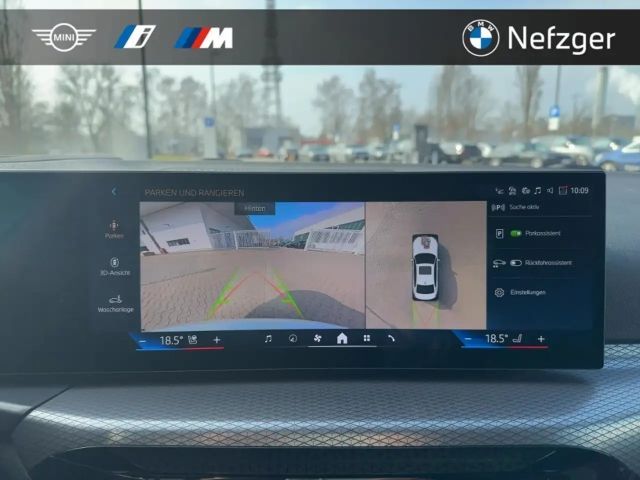 BMW 318 318i M-Sport Sedan