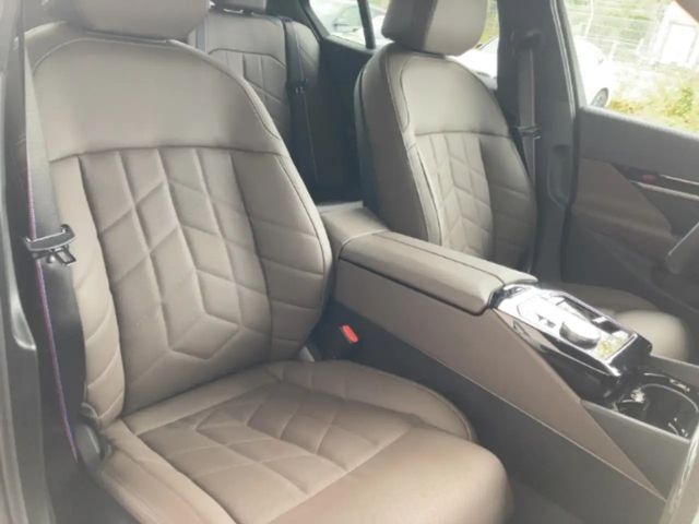 BMW 520 520i M-Sport Sedan