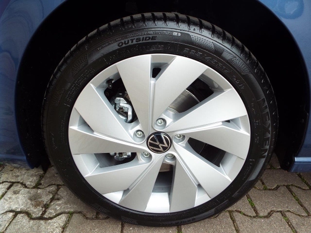 Volkswagen Golf 1.5 TSI