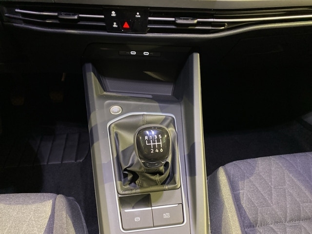 Volkswagen Golf 1.5 TSI Golf VIII