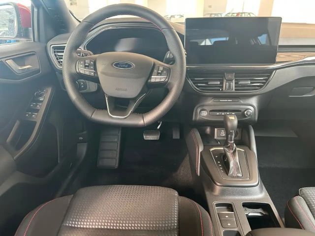 Ford Focus EcoBoost ST Line