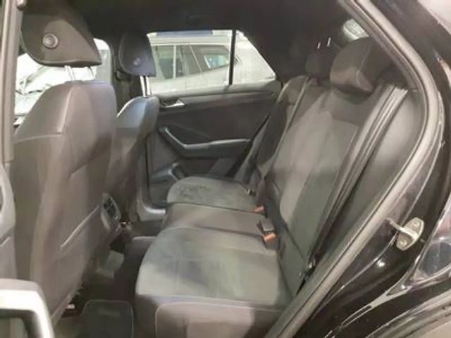 Volkswagen T-Roc 1.5 TSI DSG R-Line