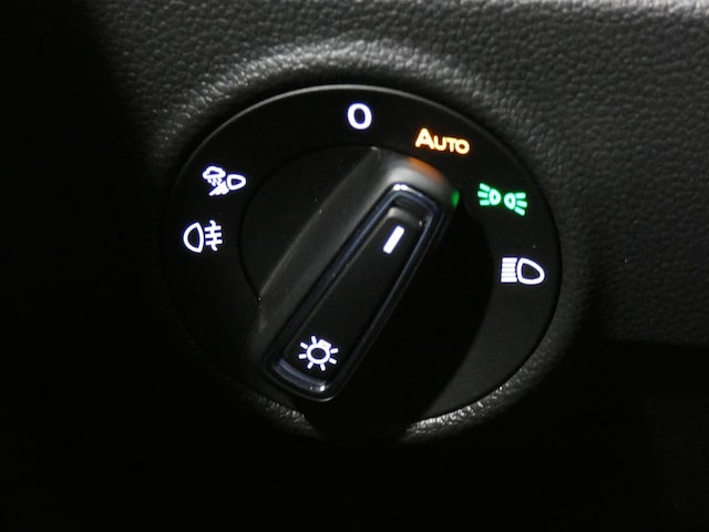 Volkswagen T-Roc T-ROC 1.5 E2 R-L  BT110 TSID7F