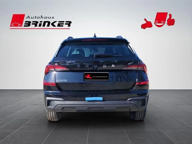 Skoda Kamiq Balance 1,5 TSI DSG AHK Navi Spurwechsela.