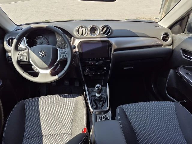 Suzuki Vitara AllGrip Hybrid Shine