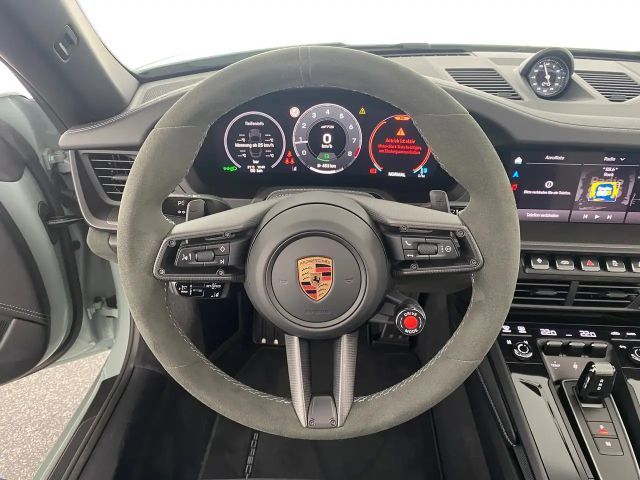 Porsche 911 Cabrio Carrera Coupé GTS