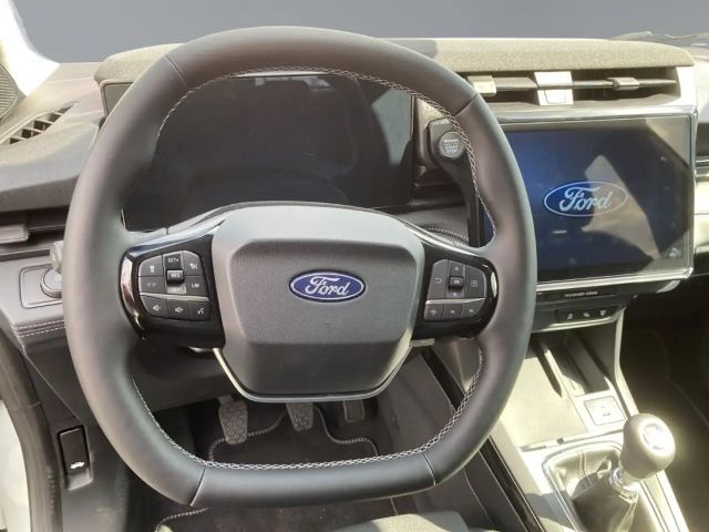 Ford Puma EcoBoost Titanium