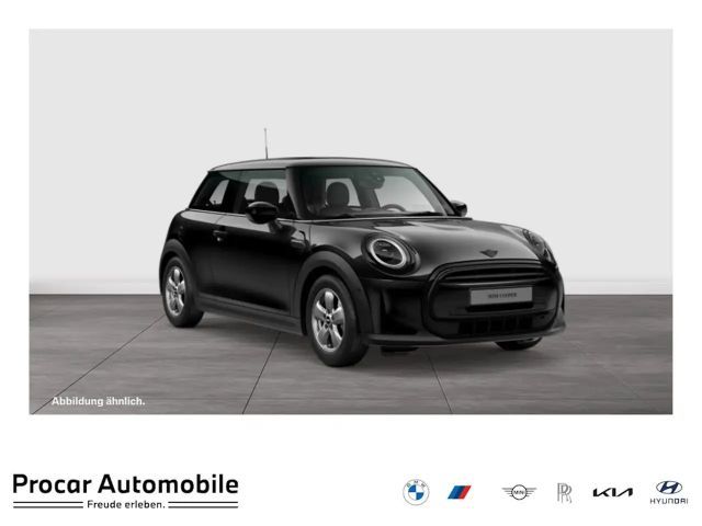MINI Cooper Essential Trim Navi+HuD+Pano+H/K+LED+RFK+SHZ+DAB+W